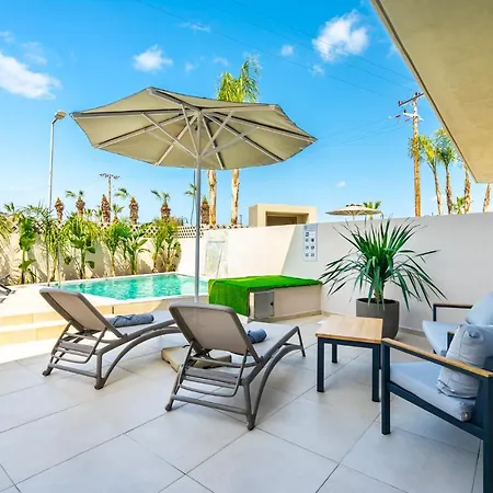 Pathos Seaside 3*