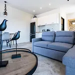 Pathos Seaside Ξενοδοχείο 3*