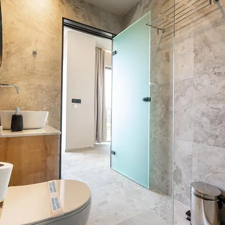 Pathos Seaside Hotel