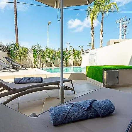 Pathos Seaside 3*