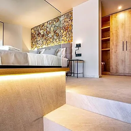 Pathos Seaside 3*