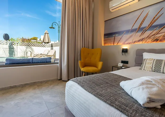 Hotel Pathos Seaside