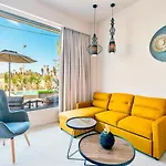 Pathos Seaside Ξενοδοχείο 3*