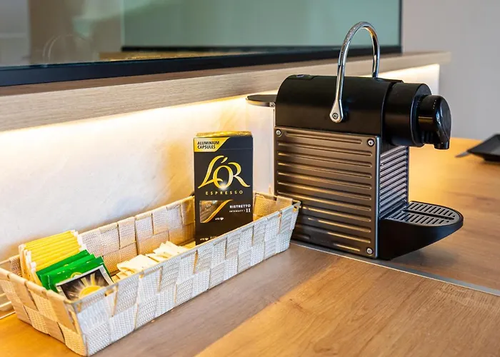 Hotel Pathos Seaside 3*